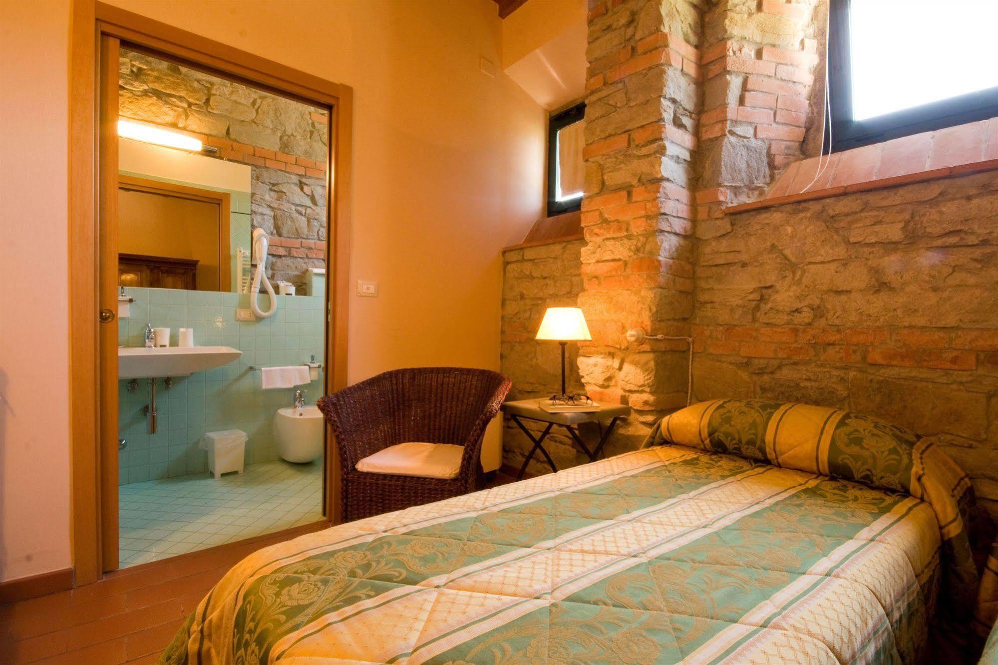 Gli Orzali Aparthotel Firenzuola Bagian luar foto
